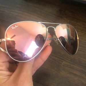 Pink Ray-Ban sunglasses!